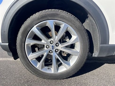Used 2021 Ford Explorer Platinum AWD/4WD image 9