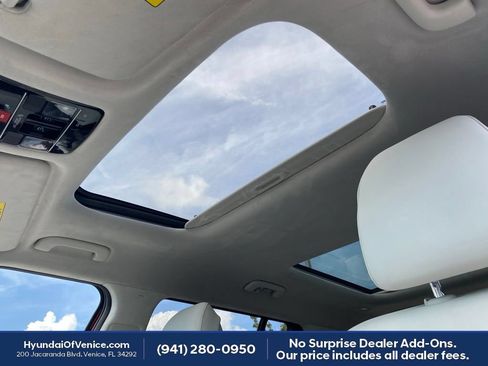 Certified 2026 Hyundai Santa Fe Calligraphy FWD image 5