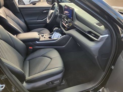 New 2026 Toyota Highlander XSE AWD/4WD image 20