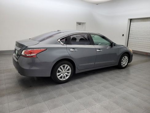 Used 2014 Nissan Altima 2.5 S w/ Display Audio Package FWD image 10