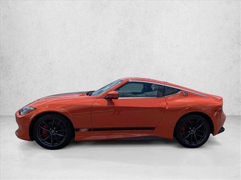 Used 2024 Nissan Z Performance w/ Heritage Edition RWD image 9