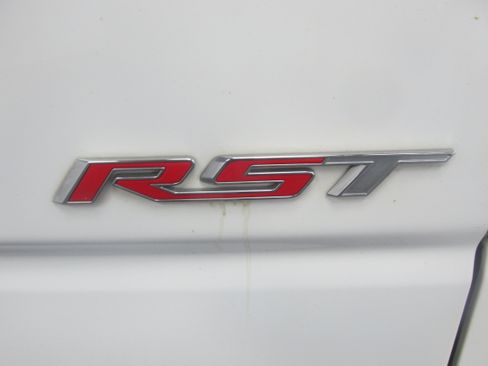 Used 2023 Chevrolet Silverado 1500 RST w/ Z71 Off-Road Package AWD/4WD image 21