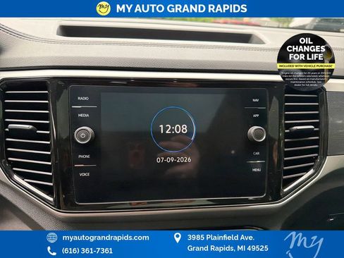 Used 2022 Volkswagen Atlas Cross Sport SEL Premium R-Line AWD/4WD image 21