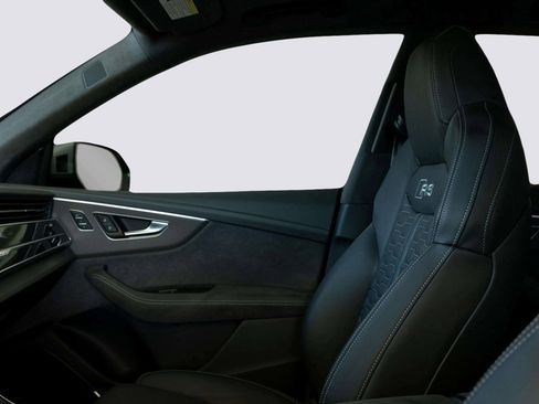 Used 2025 Audi RS Q8 performance image 24