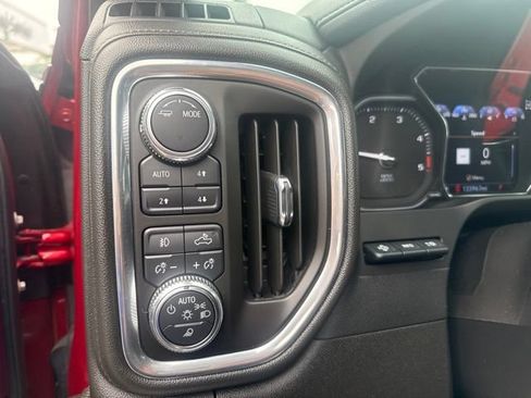 Used 2023 GMC Sierra 2500 Denali w/ Denali Ultimate Package AWD/4WD image 12