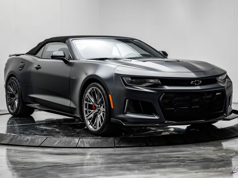 Used 2024 Chevrolet Camaro ZL1 RWD image 33