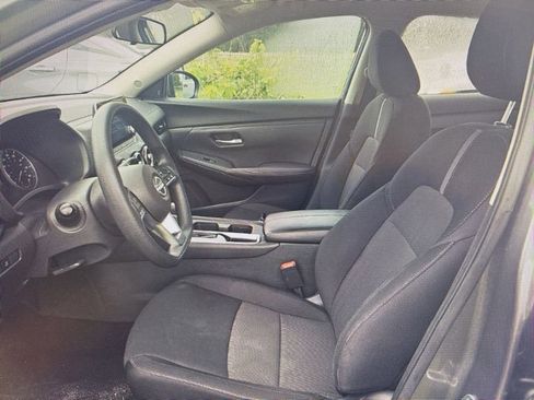 Used 2024 Nissan Sentra SV FWD image 4