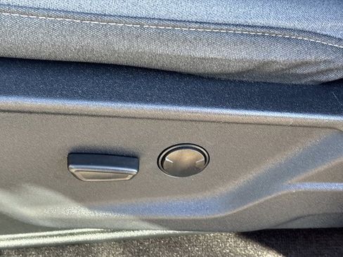 Used 2023 Ford F150 XLT image 18