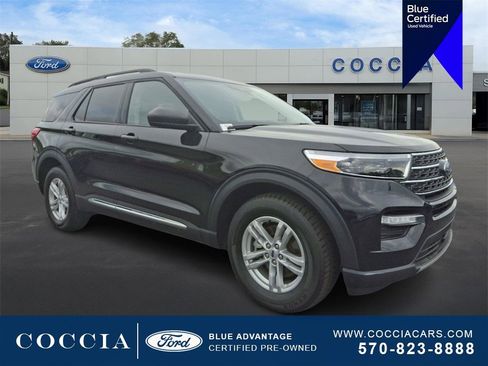 Certified 2023 Ford Explorer XLT w/ Equipment Group 202A image 3