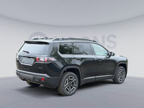 New 2026 Jeep Cherokee Laredo AWD/4WD image 7