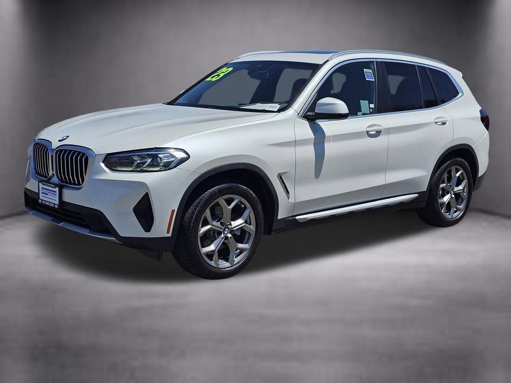 Used 2023 BMW X3 xDrive30i w/ Convenience Package AWD/4WD image 3