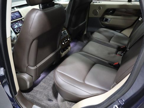 Used 2019 Land Rover Range Rover HSE image 44