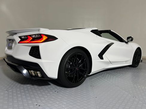 Used 2023 Chevrolet Corvette Stingray Preferred Cpe w/ 2LT image 9