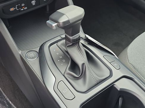 New 2026 Kia K4 FWD image 26