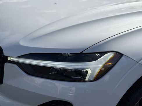 New 2026 Volvo XC60 B5 Core AWD/4WD image 8