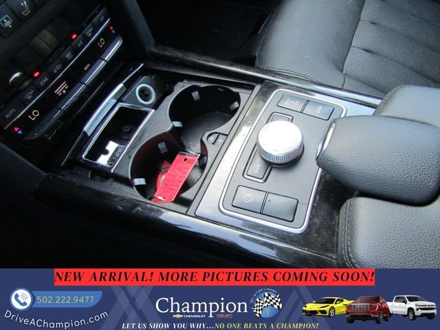 Used 2010 Mercedes-Benz E 550 Sedan image 17