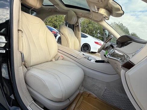Used 2014 Mercedes-Benz S 550 Sedan image 15