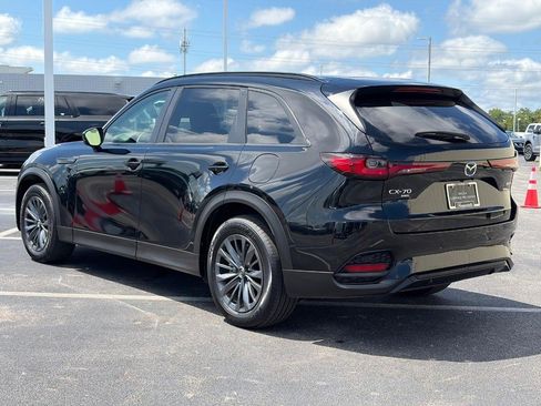 Certified 2025 MAZDA CX-70 3.3 Turbo w/ Preferred Package AWD/4WD image 8