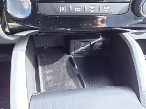 New 2024 Ford Escape SE w/ PHEV Premium Package image 27