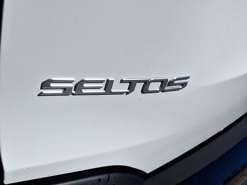 Certified 2026 Kia Seltos S FWD image 31