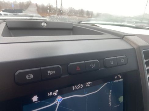 Used 2019 Ford F250 Limited w/ FX4 Off-Road Package image 27