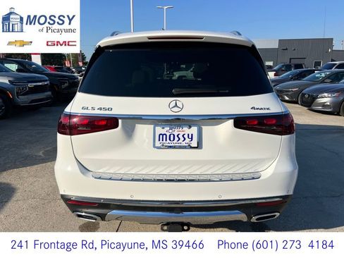 Used 2024 Mercedes-Benz GLS 450 4MATIC image 5