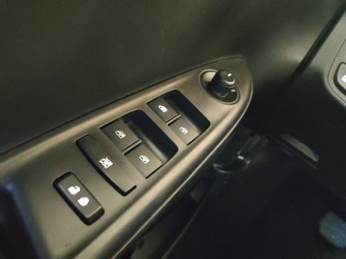 Used 2021 Chevrolet Spark LT FWD image 27