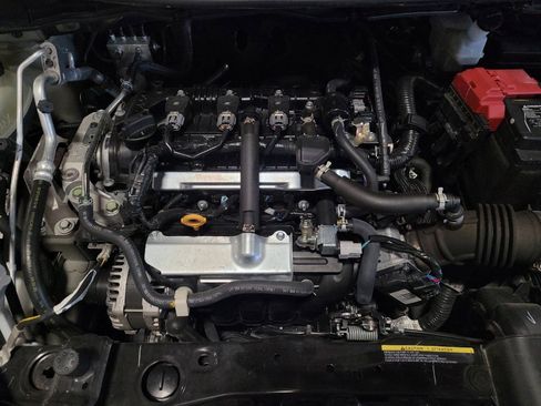 Used 2025 Nissan Versa SV FWD image 30