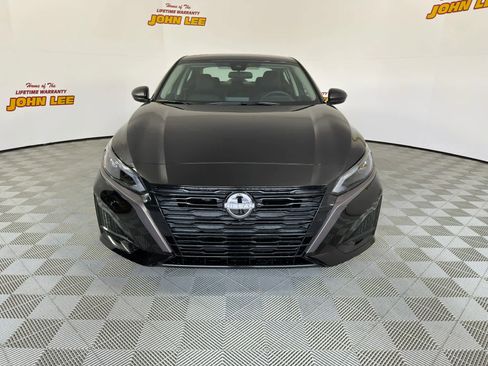 New 2026 Nissan Altima 2.5 SV FWD image 9