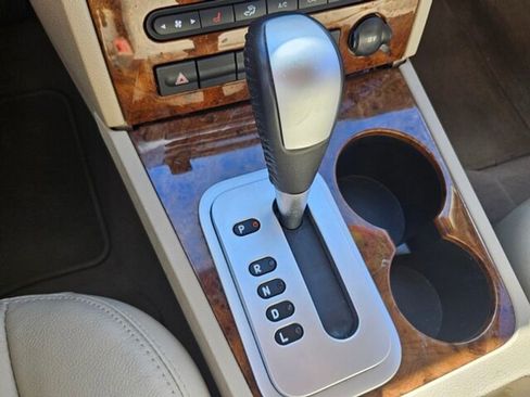 Used 2006 Ford Five Hundred Limited image 17