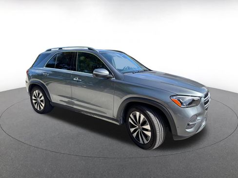 Used 2026 Mercedes-Benz GLE 350 4MATIC image 2