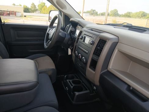 Used 2012 RAM 1500 Express RWD image 46
