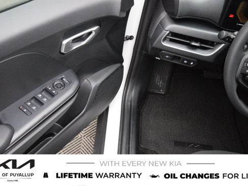 New 2026 Kia K4 FWD image 27