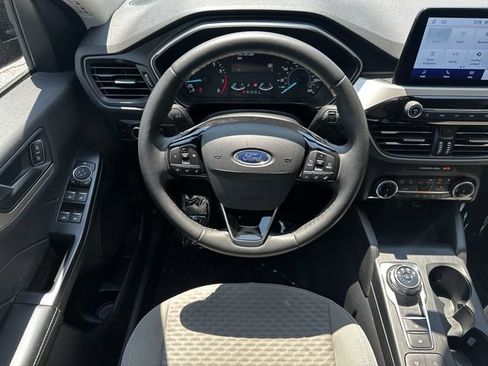 Certified 2022 Ford Escape SE w/ SE Sport Appearance Package AWD/4WD image 14
