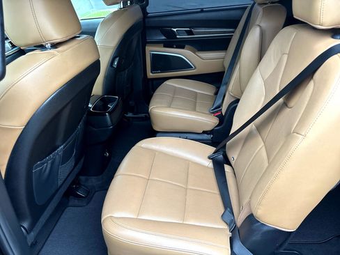 Used 2020 Kia Telluride SX w/ Towing Package image 26