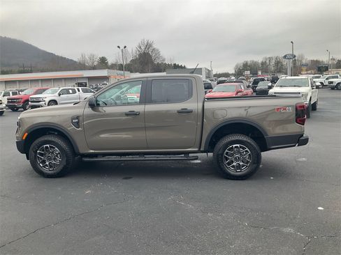 New 2025 Ford Ranger XLT w/ FX4 Off-Road Package image 8