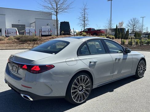 New 2026 Mercedes-Benz E 350 Sedan image 8
