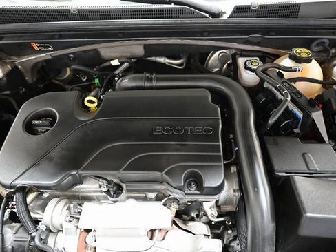 Used 2022 Chevrolet Malibu LT image 26