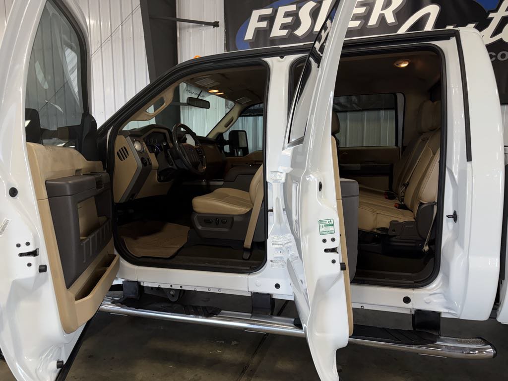 Used 2014 Ford F250 Lariat AWD/4WD image 5
