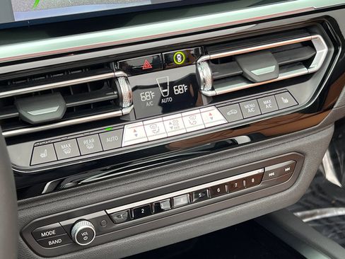 Used 2026 BMW Z4 sDrive30i w/ Convenience Package image 25