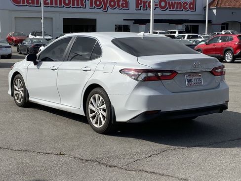 Used 2024 Toyota Camry LE image 4