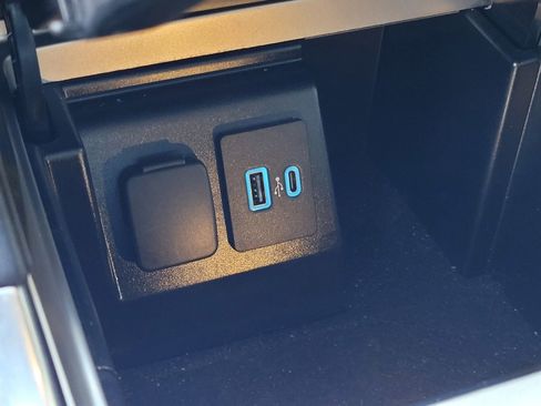 Used 2023 Ford Explorer Timberline image 25