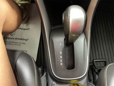 Used 2017 Chevrolet Trax LT image 19