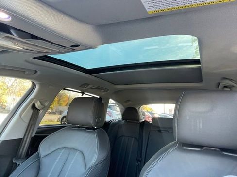 Used 2022 Audi A4 2.0T allroad Premium Plus w/ Premium Plus Package image 28