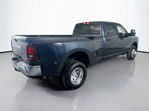 New 2026 RAM 3500 Big Horn AWD/4WD image 7