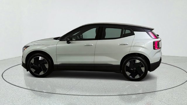 New 2026 Volvo EX30 Ultra w/ Protection Package AWD/4WD image 4