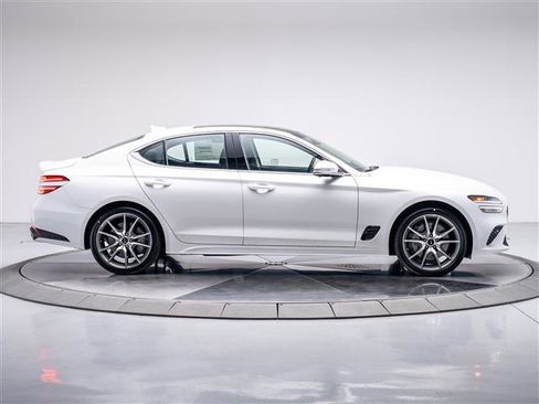 New 2026 Genesis G70 2.5T Prestige image 6
