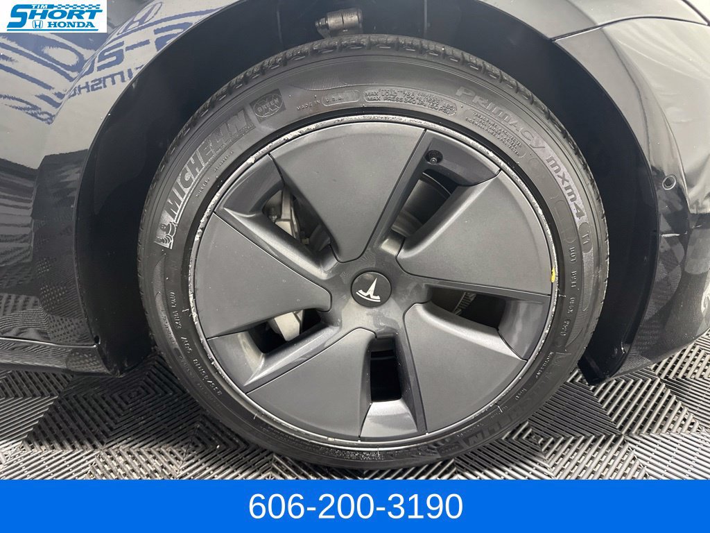 Used 2021 Tesla Model 3 Standard Range Plus RWD image 10