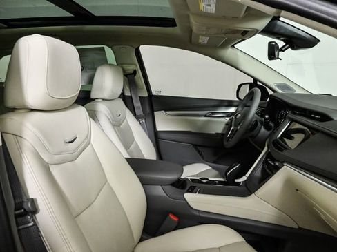 New 2025 Cadillac XT5 Premium Luxury w/ Technology Package image 22