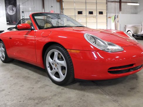 Used 2001 Porsche 911 Cabriolet image 8